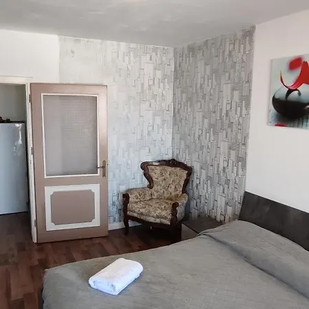 Casa Miky Будинок відпочинку *